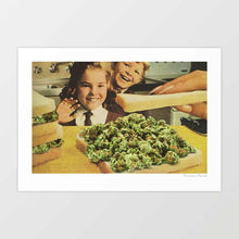 Cargar imagen en el visor de la galería, 'M Sandwich' Art Print by Vertigo Artography
