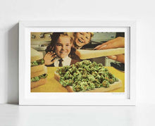 Cargar imagen en el visor de la galería, 'M Sandwich' Art Print by Vertigo Artography