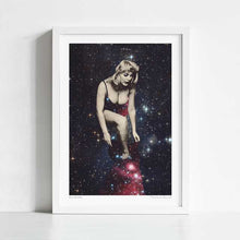 Cargar imagen en el visor de la galería, &#39;Miss Universe&#39; Art Print by Vertigo Artography